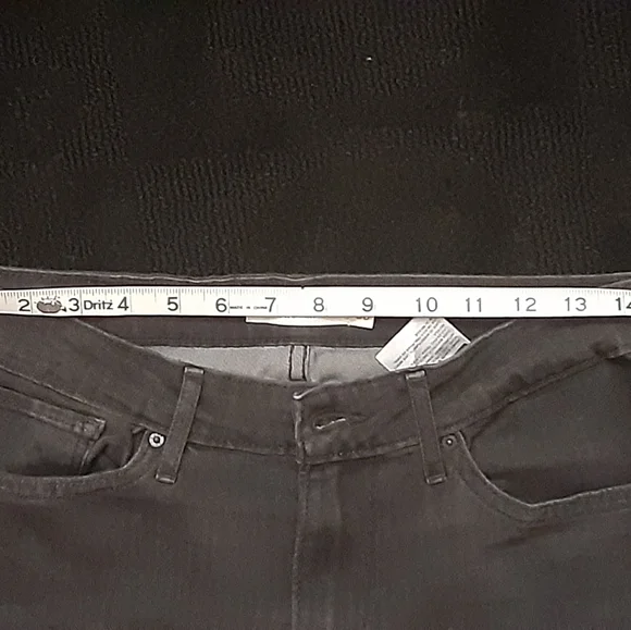 Vintage Levi's Jeans - Picture 5 of 12